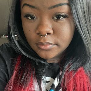 Meet your Posher, Ariel